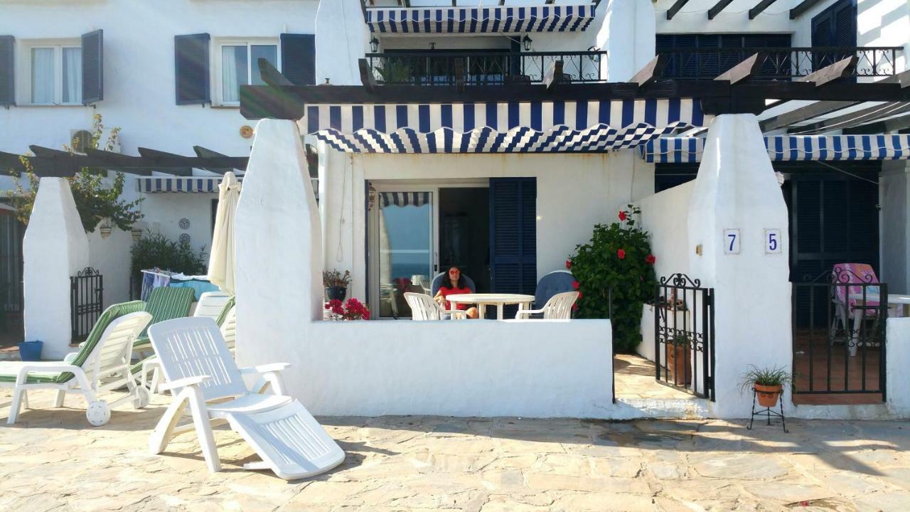 Elena Flat A Little Paradise Right On The Beach Ситио-де-Калаонда Экстерьер фото